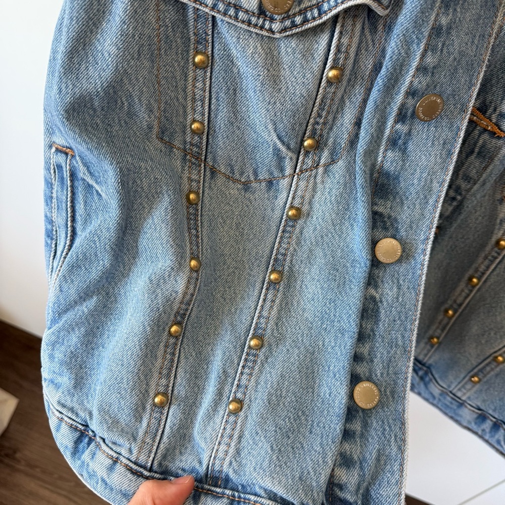 Universal Thread Studded Light Blue Denim Jacket - Picture 3 of 8